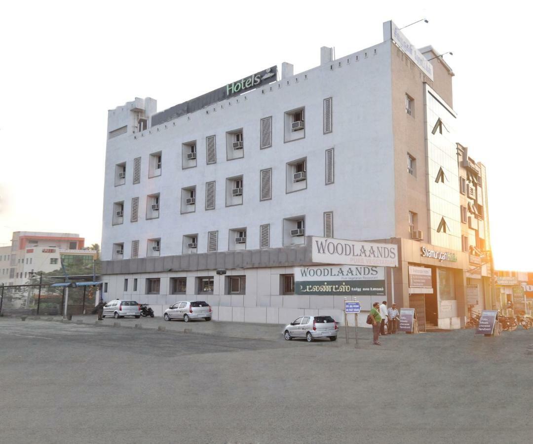 Sivamurugan Hotels Kumbakonam Exterior photo